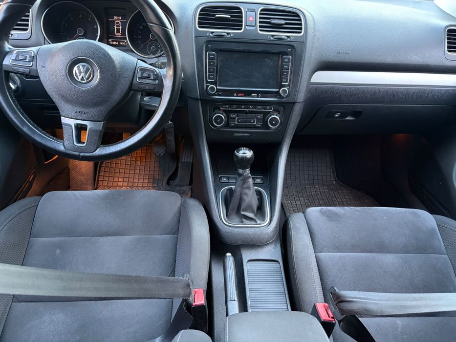 VOLKSWAGEN Golf 2010 — imagine 5