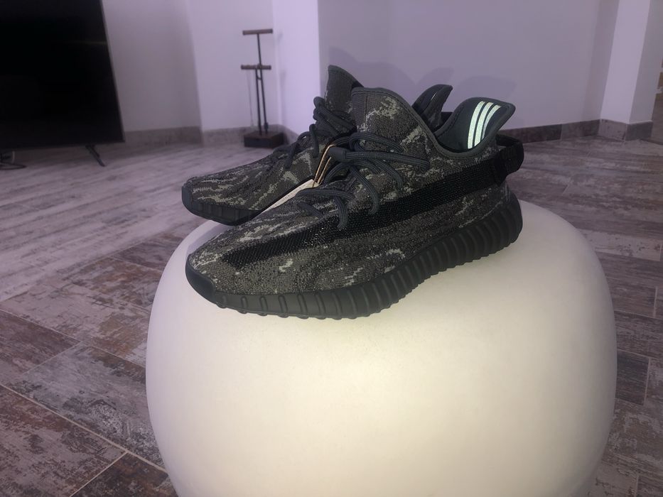 Adidas Yeezy Boost 350 V2 Static