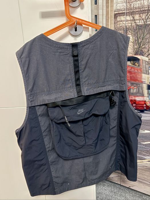 Nike Tech Pack елек, сив-черен