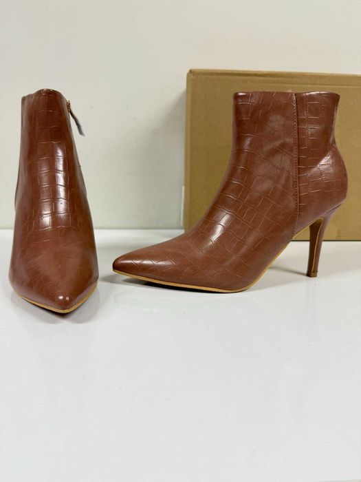 Head Heels Boots