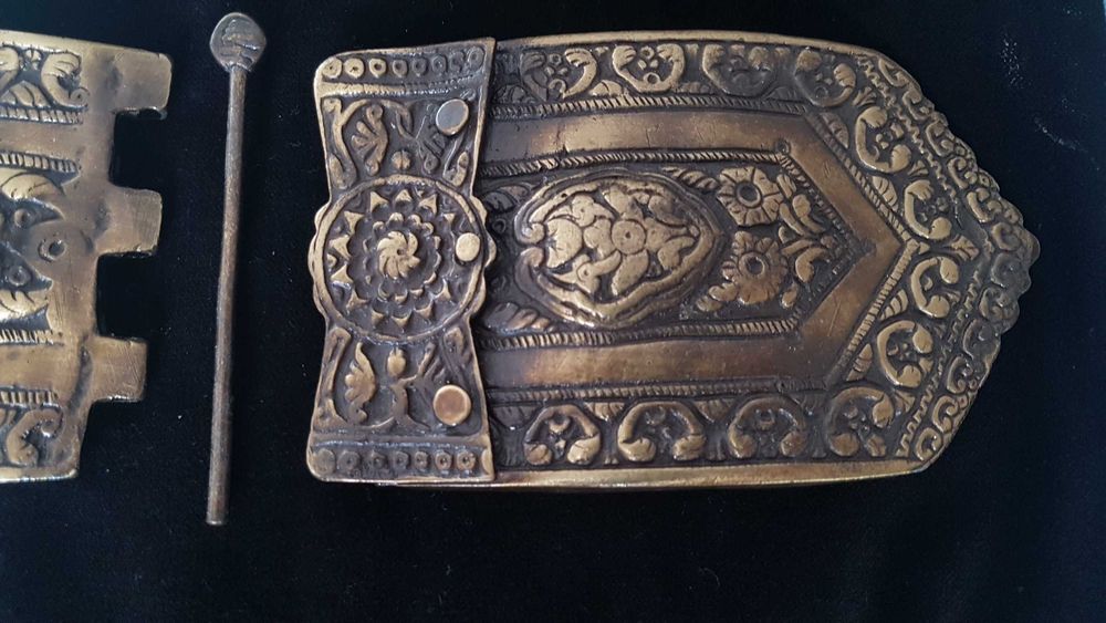 Paftale pentru costum popular