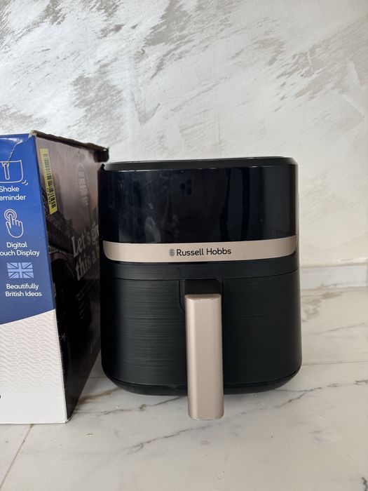 Фритюрник Russell Hobbs SatisFry Air 4,3 L – 9 в 1, 1300 W