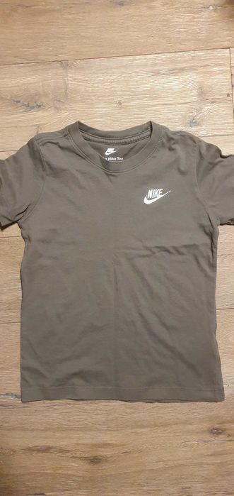 Tricouri băiat 9 ani