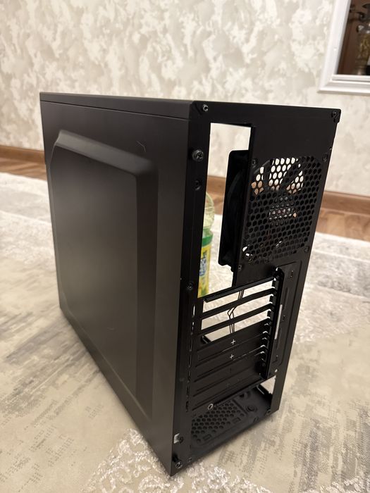 Корпус Cooler Master