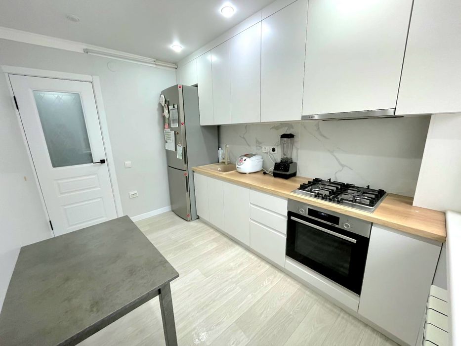 3 ком квартира Хлеб.завод 2 эт.