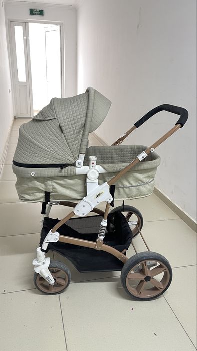 Продается коляска