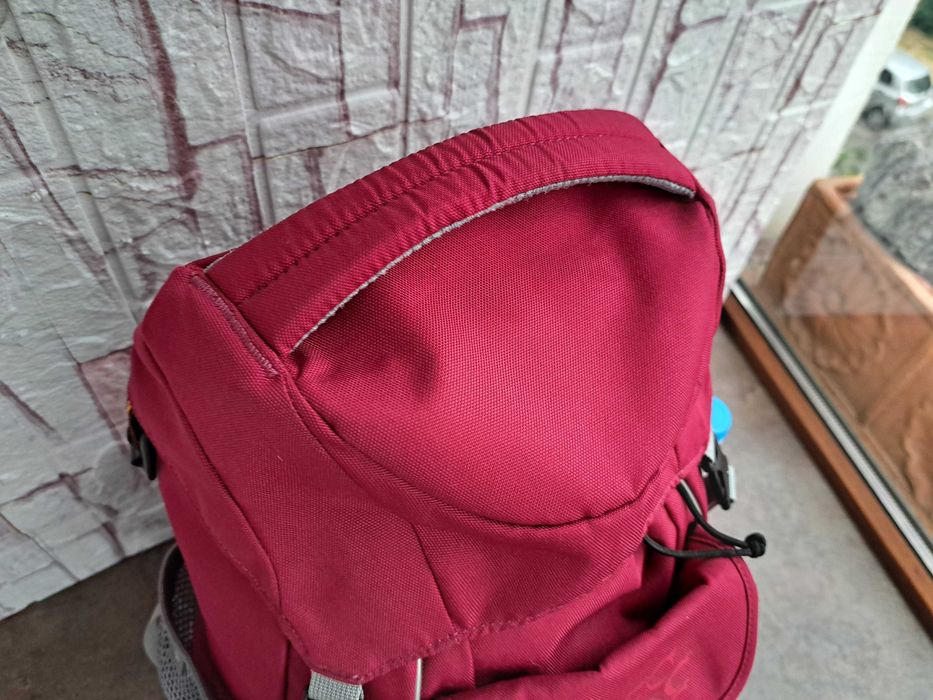 мъжка/дамска раница Jack Wolfskin-винена ,текстилна чанта,туристическа