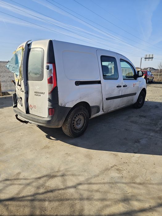 Dezmembrari piese renault kangoo 1,5 dci alb maxi