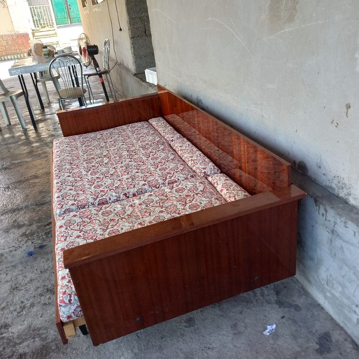 Диван такта раздвижной