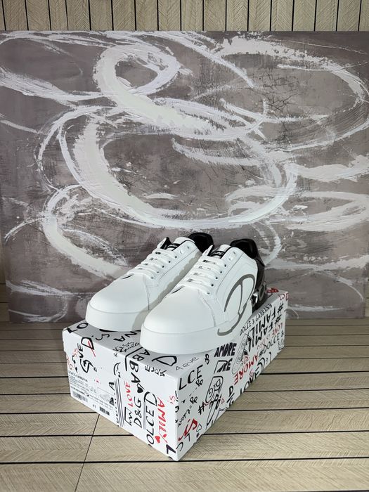 Dolce Gabbana Portofino Black White