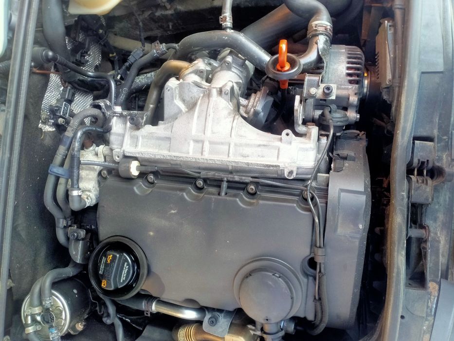 Vând turbina audi A4 b7 2.0 BRD 170 cp