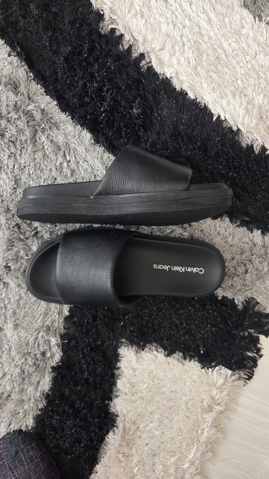 Чехли Calvin Klein