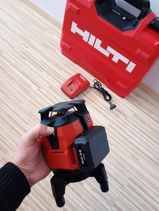 Nivelă laser Hilti PM 40 MG