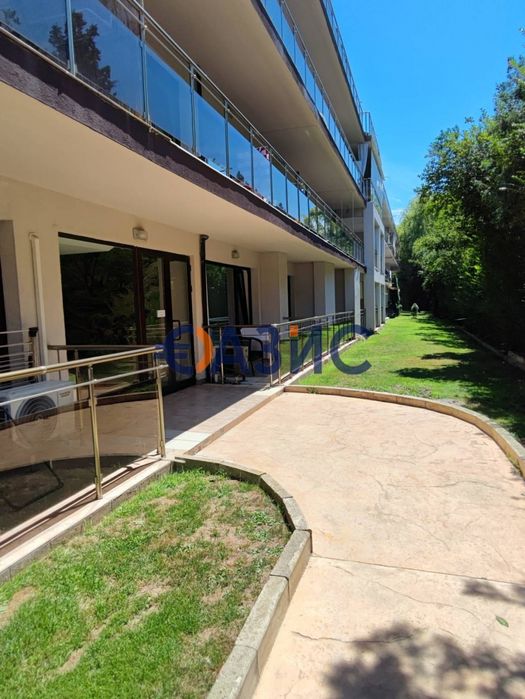 Продава се Едностаен апартамент в Созопол - 39 кв.м за 1180 €/кв.м - Снимка #8