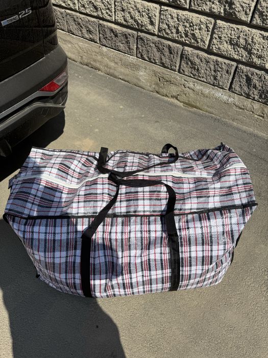 Отдам бесплатно детские вещи