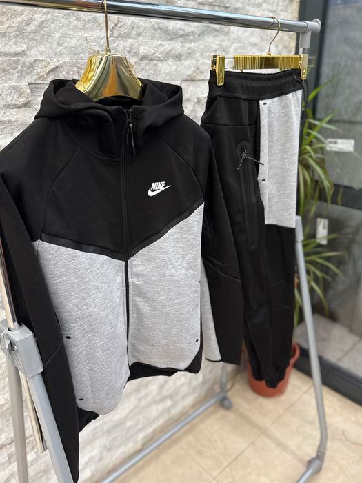 Trening Nike Tech Fleece