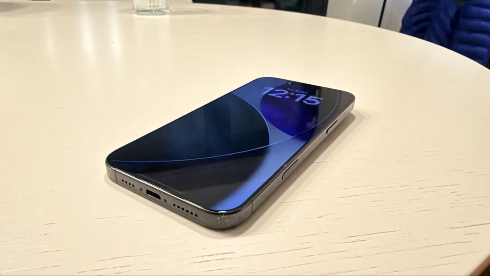 Iphone 16 pro max 256 gb black