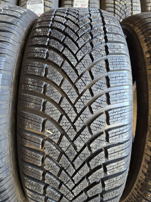 Anvelope de iarna 235-60r18 Bridgestone