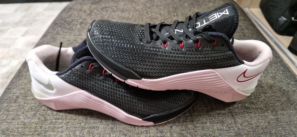 Nike Metcom incălțăminte pentru sală.