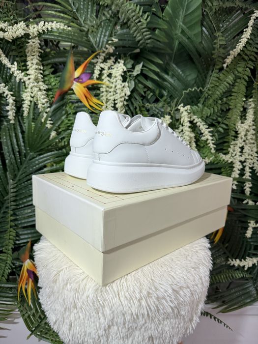 Alexander McQueen Oversized White