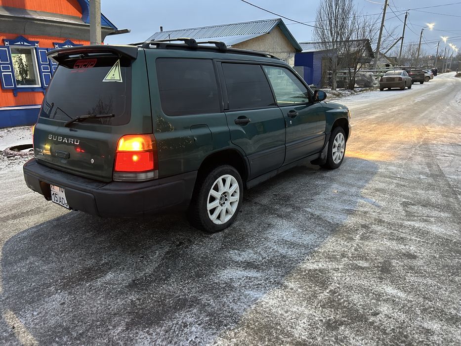 Продам субару  форестер