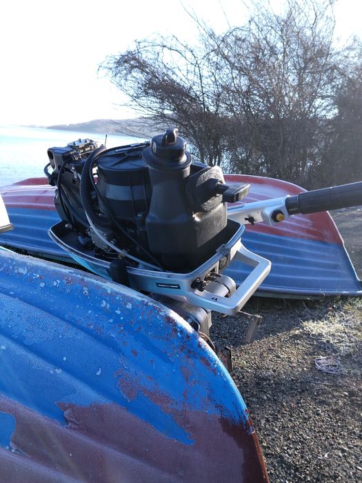 Извънбордов двигател за лодка 5 к.с.