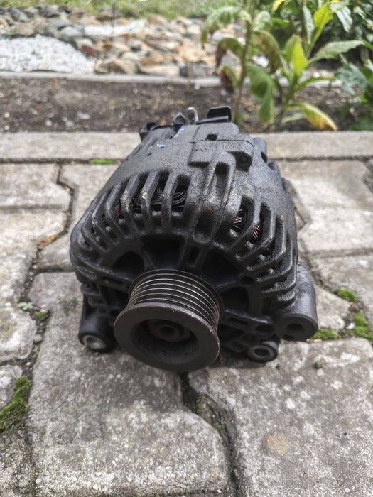 Alternator valeo