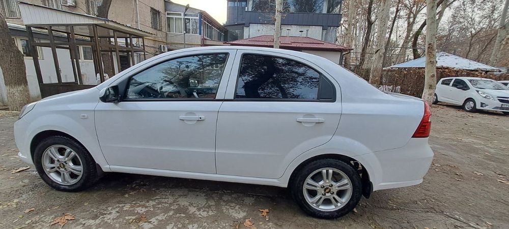 Sotiladi Nexia 3, 2019 yilgi, 3 o’rin