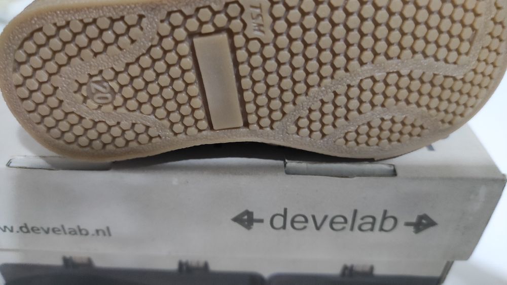 Нови зимни бебешки боти от естествена кожа номер 20