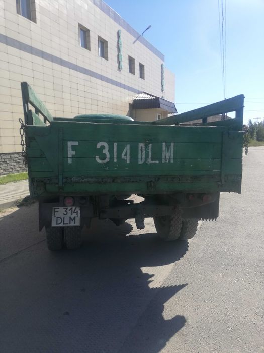 Автомобиль бортовой ГАЗ 51