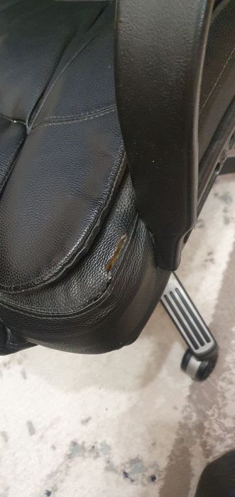 Офисное кресло продам б/у