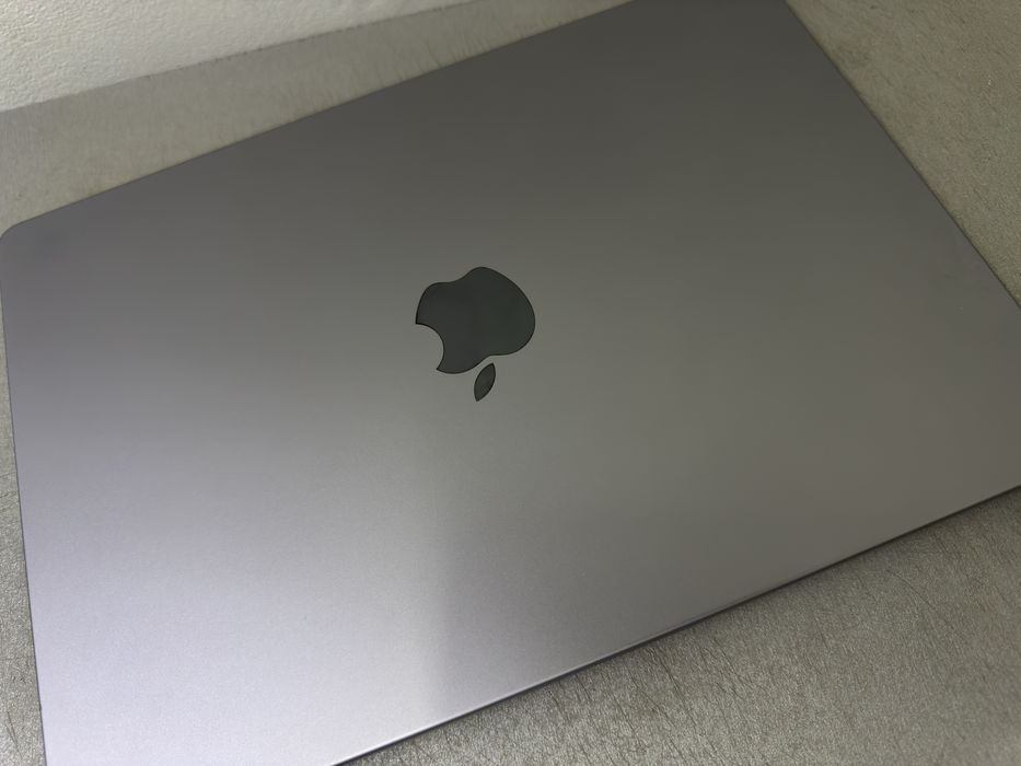 MacBook Pro 14 M3 512gb