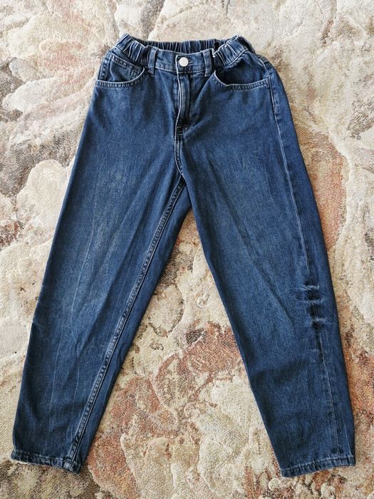 Set 4 bluze si 2 blugi baieti negociabil