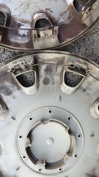 Оригинални тасове VW 15