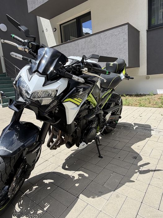 Kawasaki z900 -