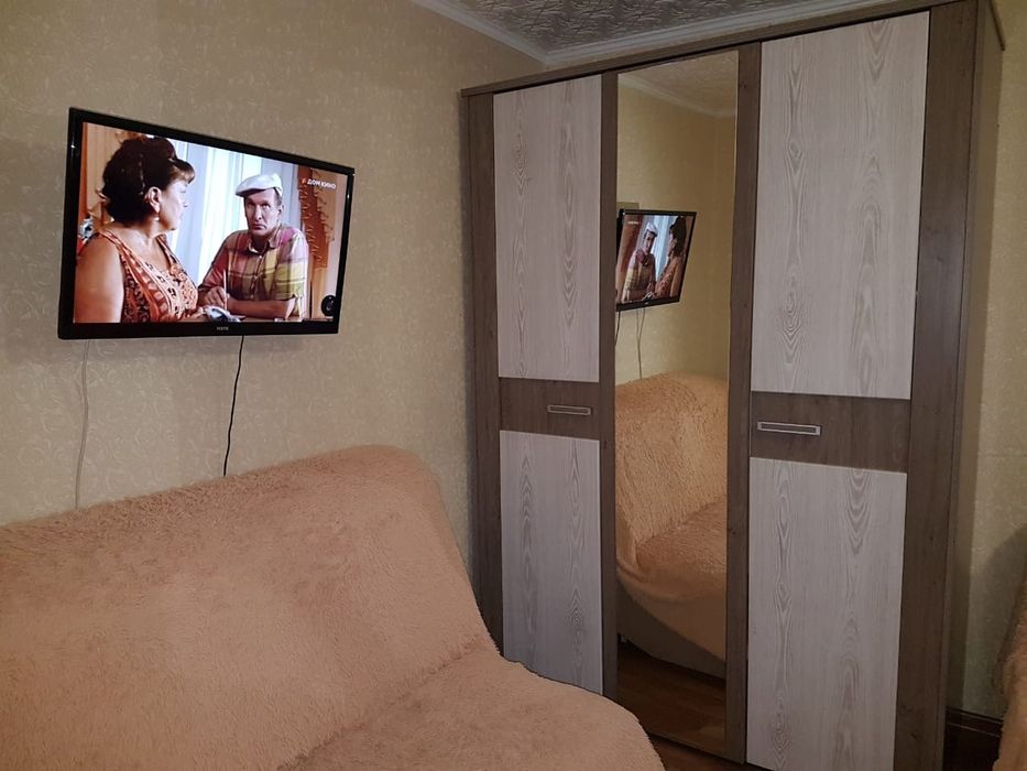 Продам 1,5 район дворец спорта