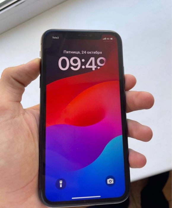 срочно продам айфон 11 128