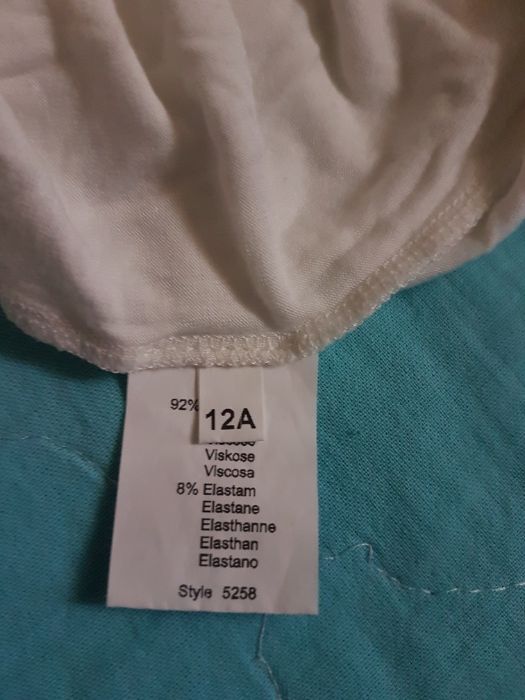 Страхотни оригинални блузки Miss Blumarine и ESCADA за 12 г.момиче