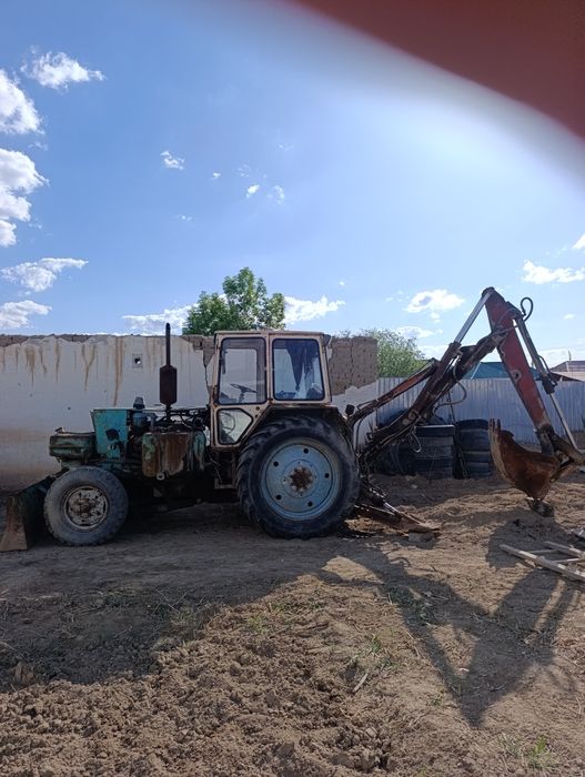 Срочно продам Трактор Юмз