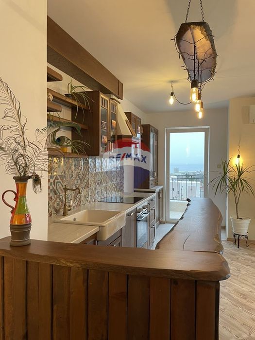 Дава се под наем Тристаен апартамент в к.к. Св.Св. Константин и Елена - 100 кв.м за 747.66 € - Снимка #4