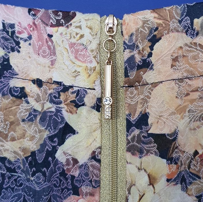Rochie elegantă, din jacquard