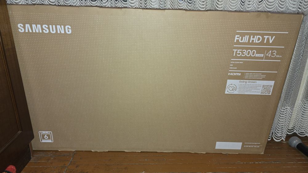 Televizor sotiladi. Samsung 43 Yangi. Upakovka. Karobka.  Fudbol