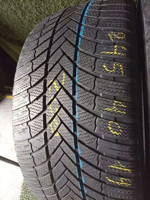 245 40 19 Bridgestone m+s