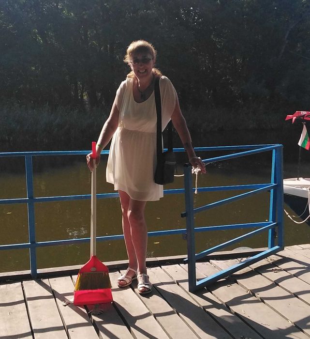 Почистване на офиси и входове