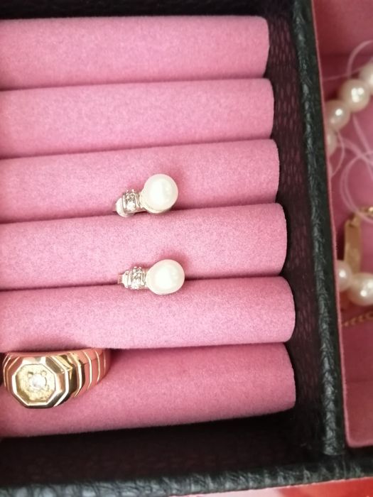 Сребърни обеци с истински перли