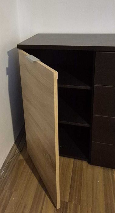 Comoda TV + dulap haine + coloana rafturi