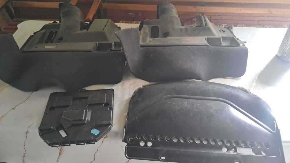 Мерс.210 Центр консоль.