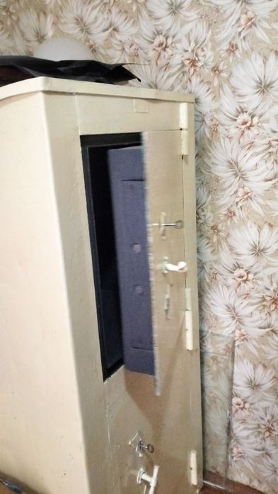Сейф в хорошем состоянии