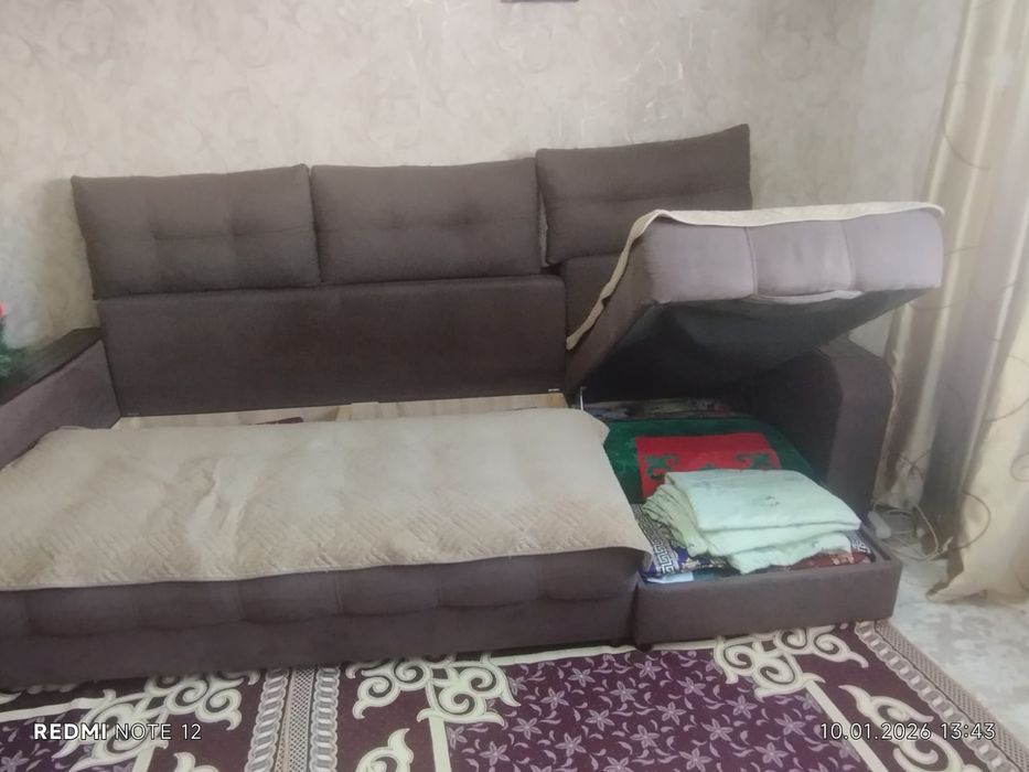 Диван раскладываемый