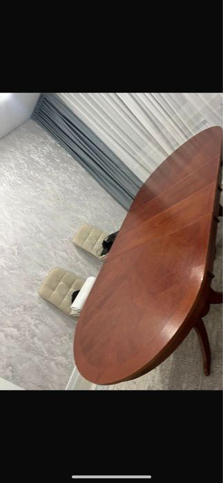 Продаю стол раздвижной